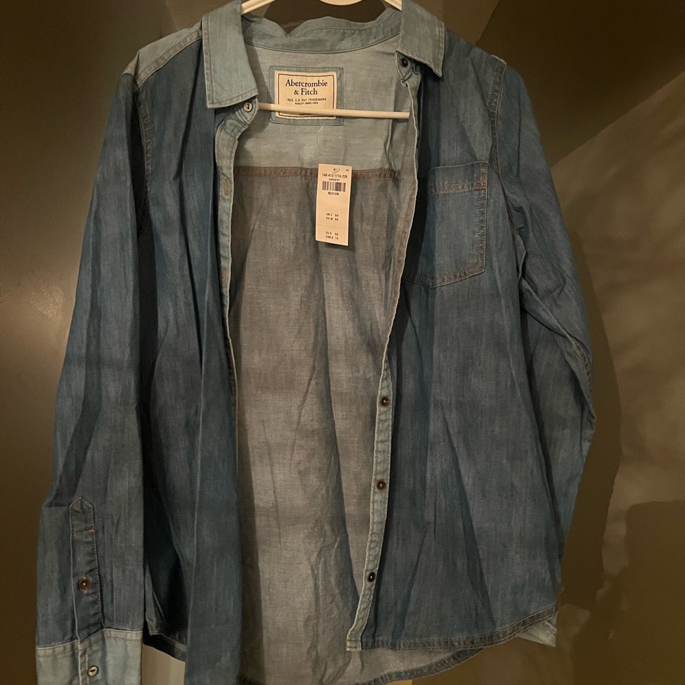 Abercrombie Denim Shirt Medium NWT